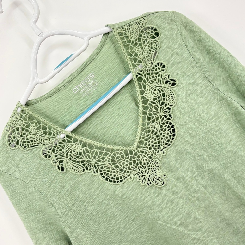 Chico's Sage Green Crochet Lace V-Neck Short Sleeve Top Size 1 Medium 570383399